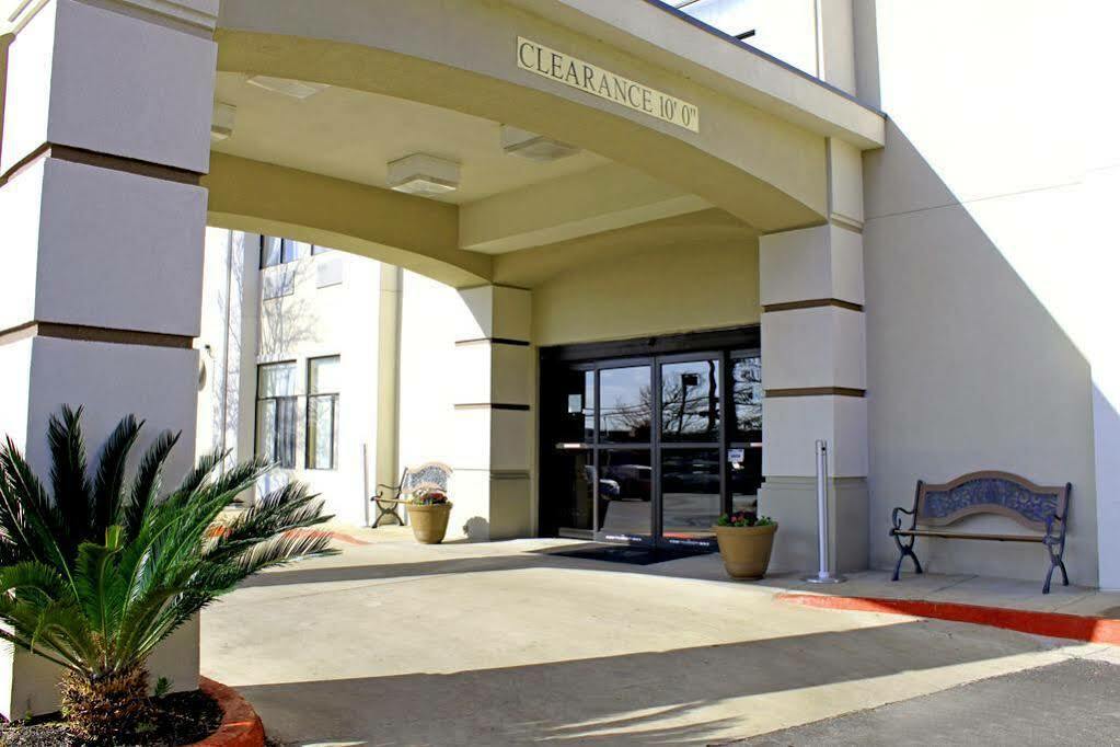 Quality Suites Austin Exterior foto