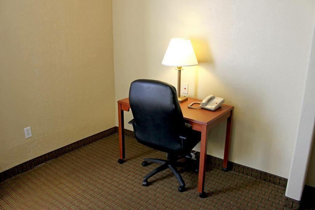 Quality Suites Austin Exterior foto